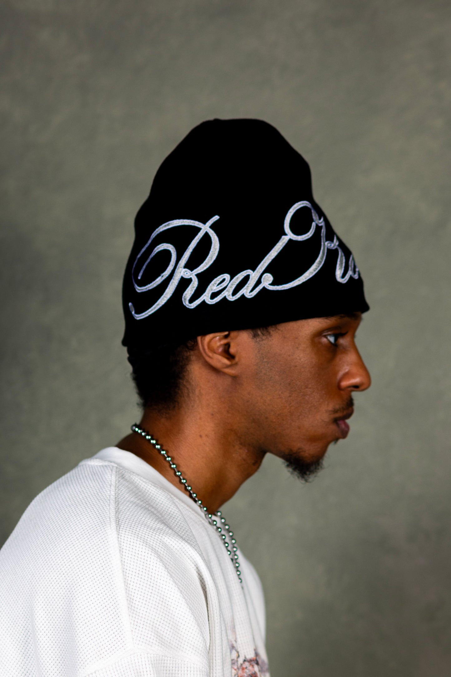 'SCRIPT' BEANIE - BLACK